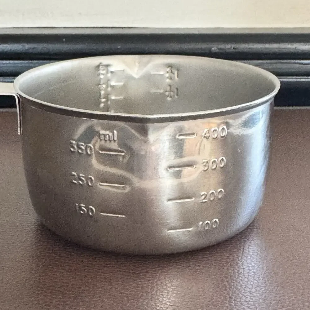 Vintage Foley Stainless Steel 2 Cup Measuring Cup Pour Spout Handle USA